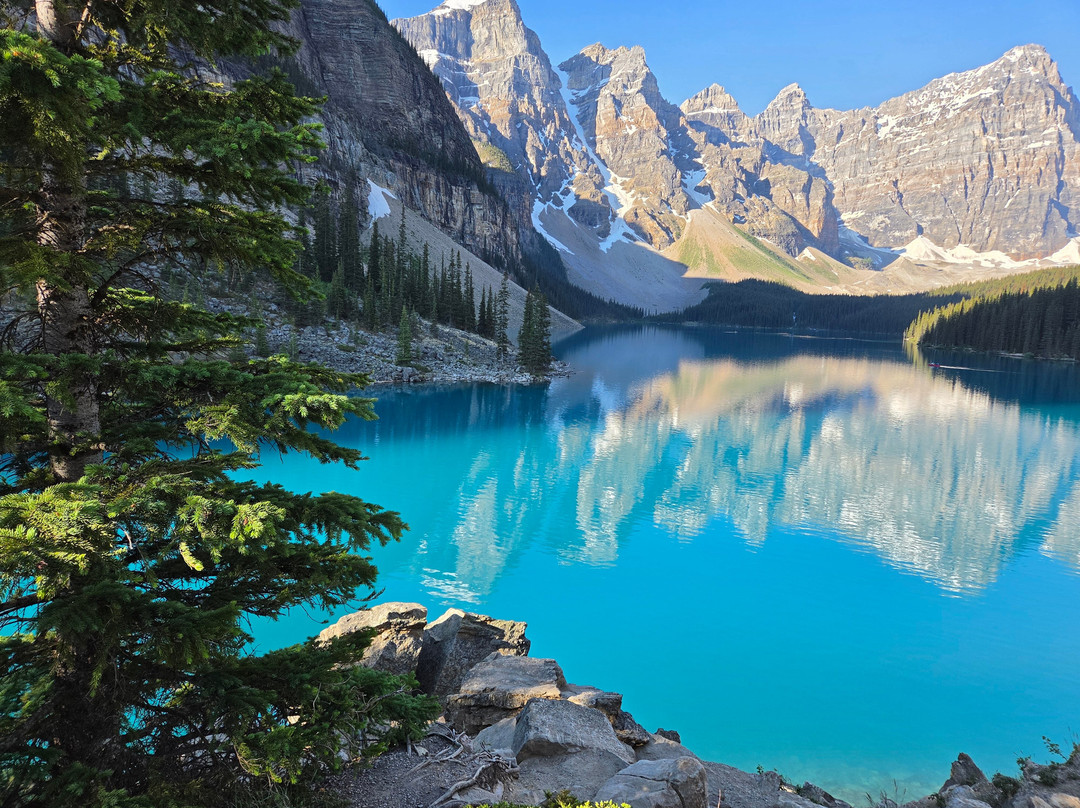 Canadian Rockies Experience-坎莫尔必去景点