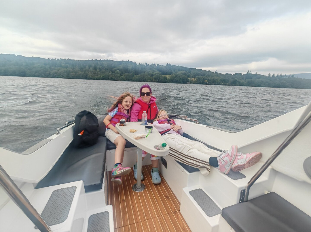 Bowness Bay Marina - Windermere Boat Hire-波尼斯-温德米尔必去景点