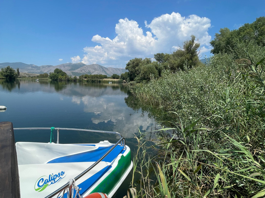 Lago di Capo d'Acqua-Capestrano必去景点