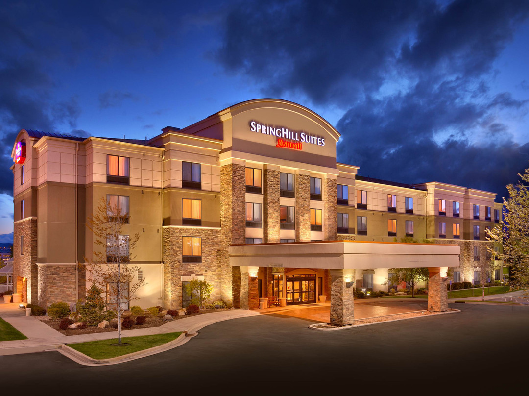 利哈伊感恩点SpringHill Suites 酒店主图