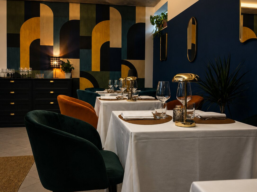 Contrasti Bistrot