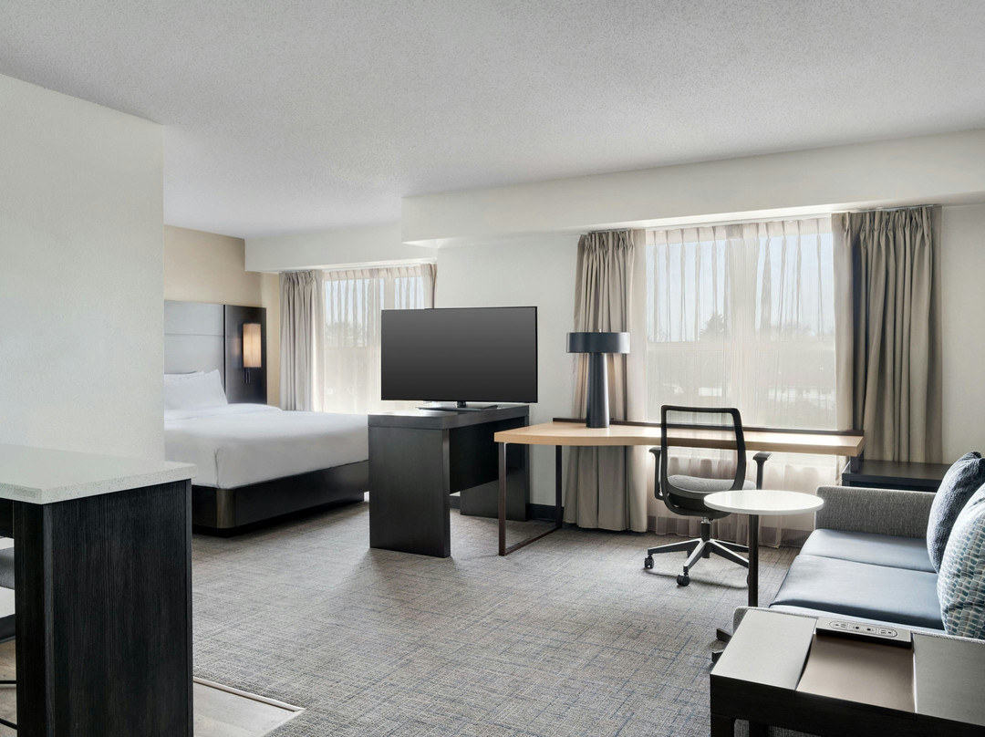 梅里尔维尔Residence Inn 酒店