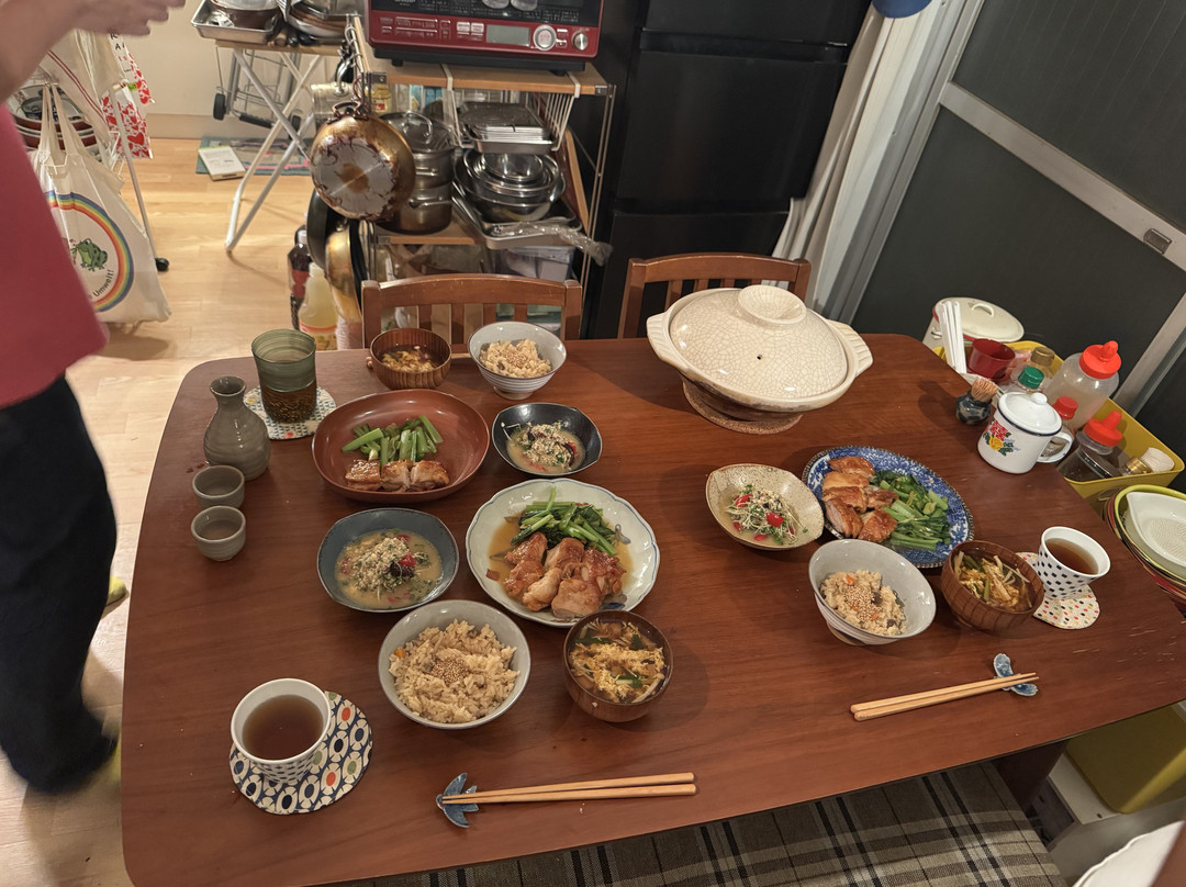 Comburger Cooking Japanese Home Meal with Sato-Shinjuku 3 Chome必去景点