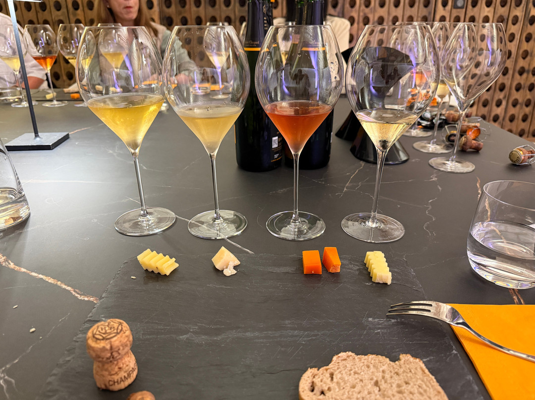 Veuve Clicquot-兰斯必去景点