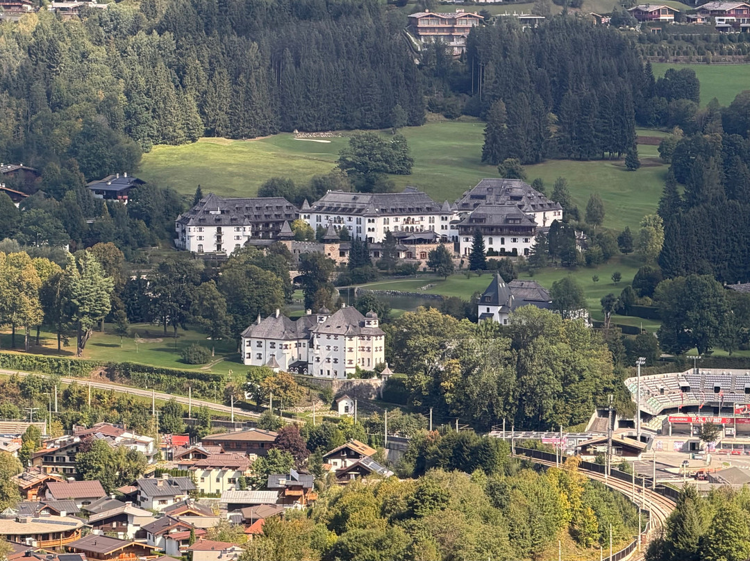 Schlosshotel Kitzbühel主图