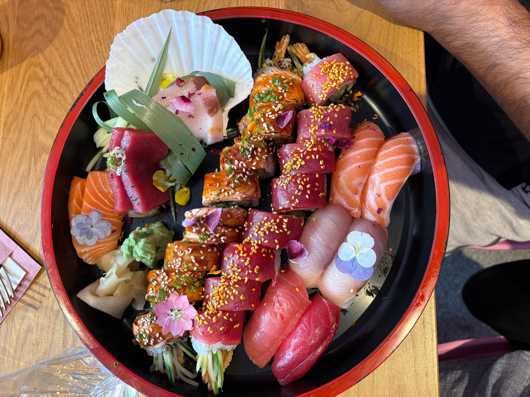 Kira Sushi and Poke