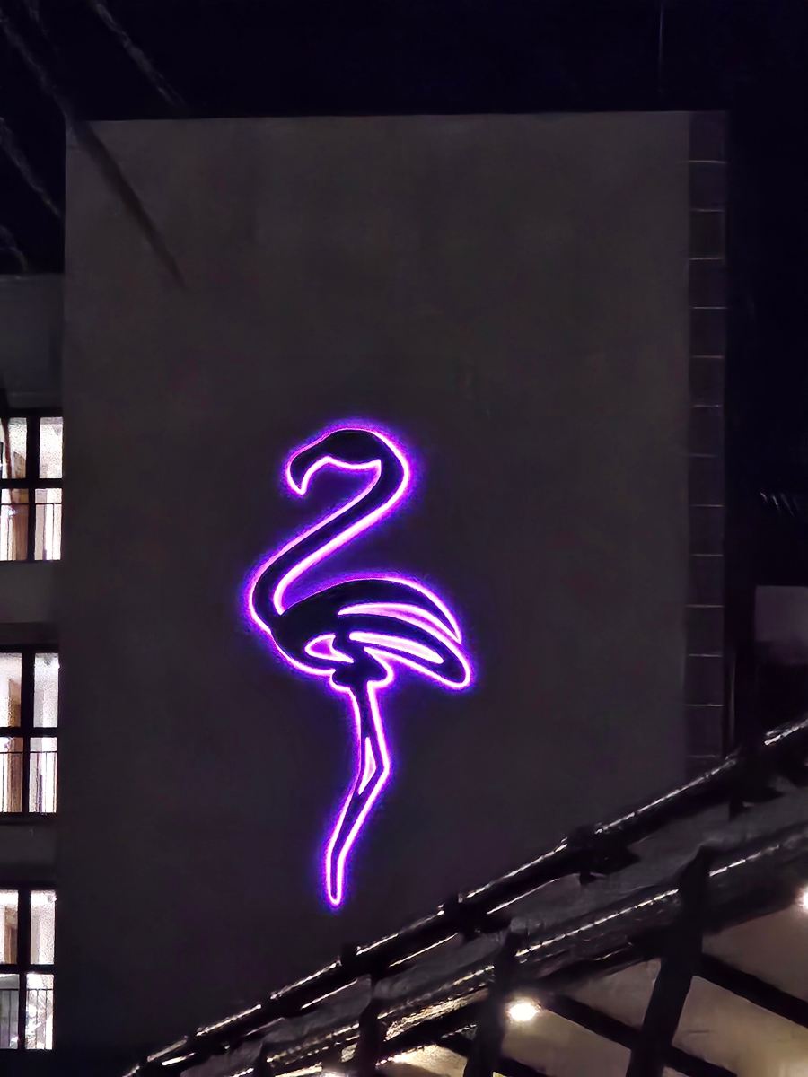 贝莱克海滩度假酒店-旅行者