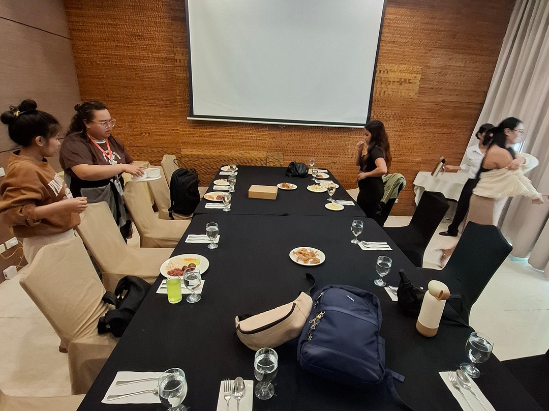 Harolds Hotel Cebu主图