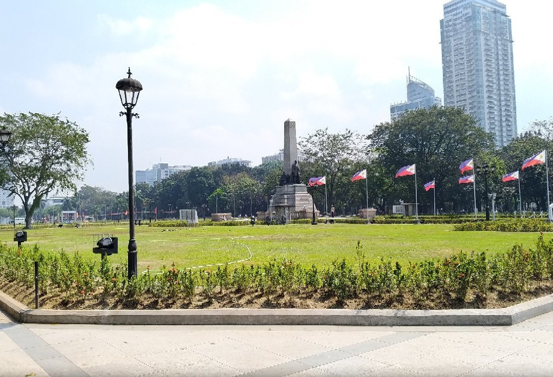 Jose Rizal First Monument-Daet必去景点