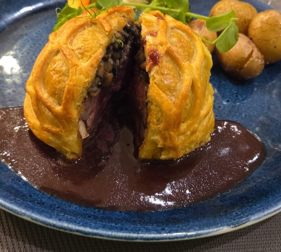 Favilla Restaurant