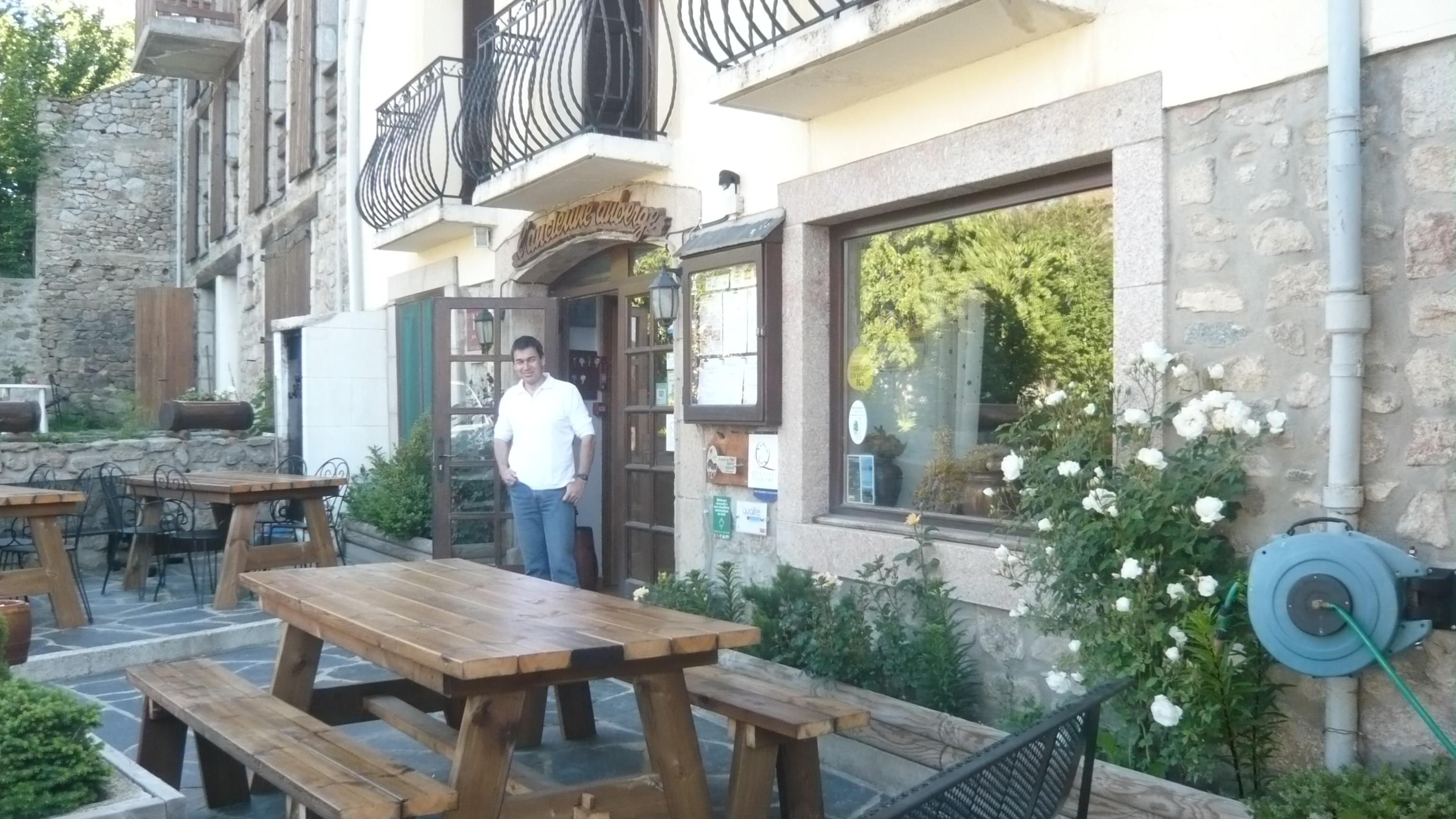 Logis Hôtel l'Ancienne Auberge-浴室