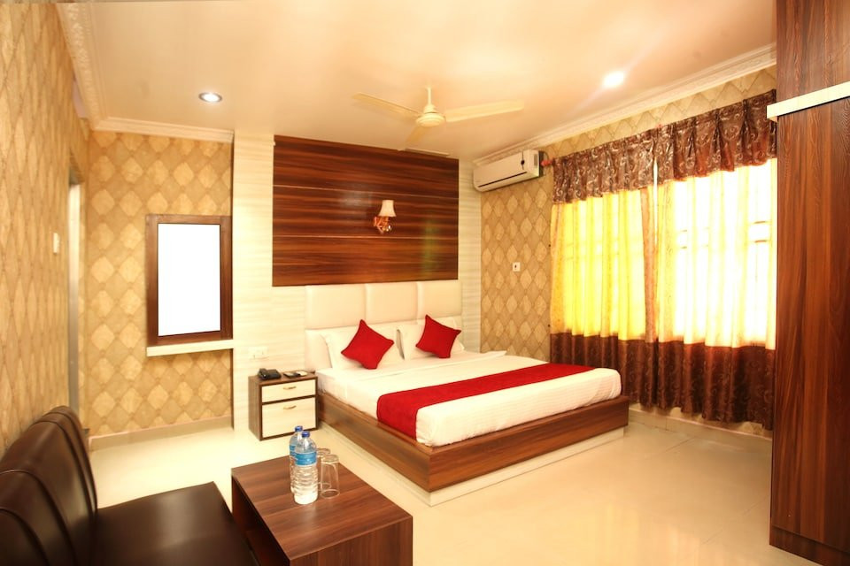 OYO 366 Hotel Anmol