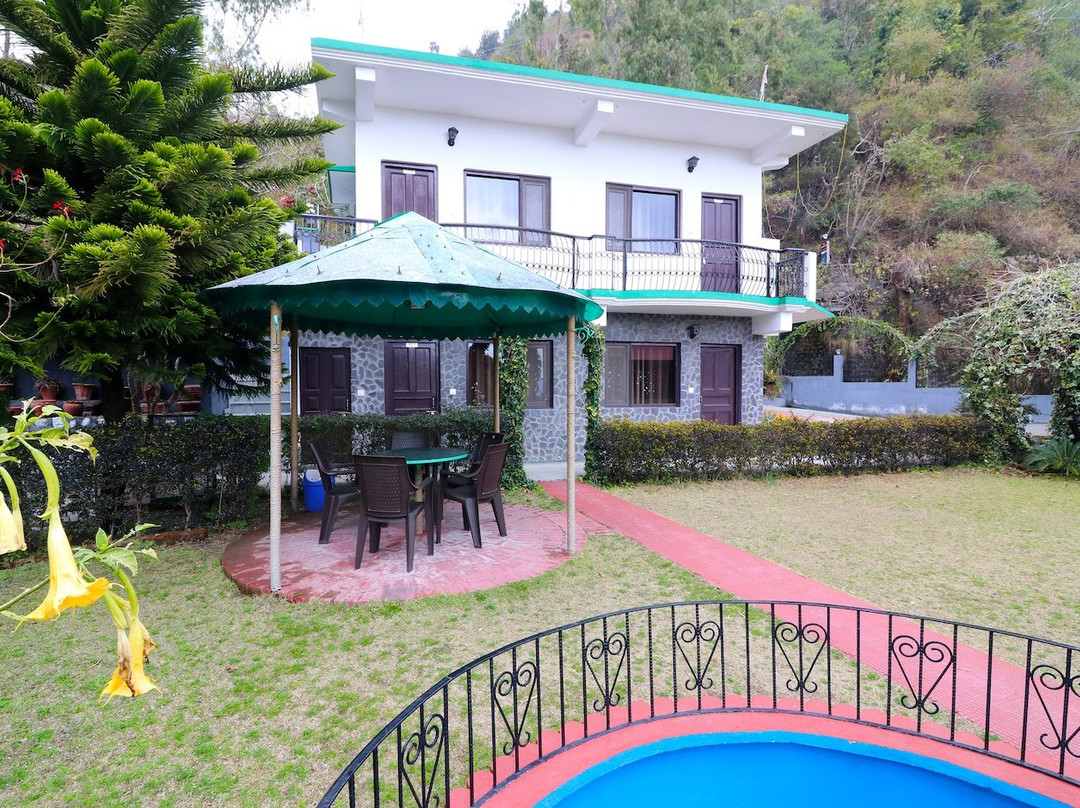 OYO 14607 The Gharonda Huts