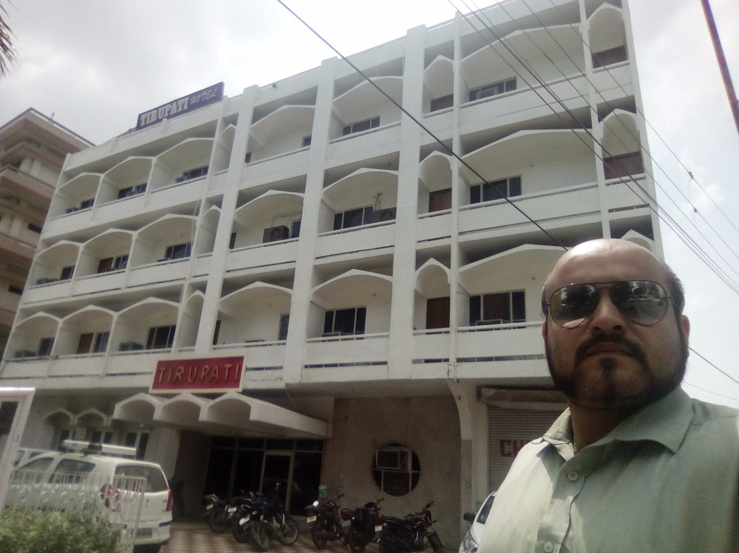 Tirupati Hotel