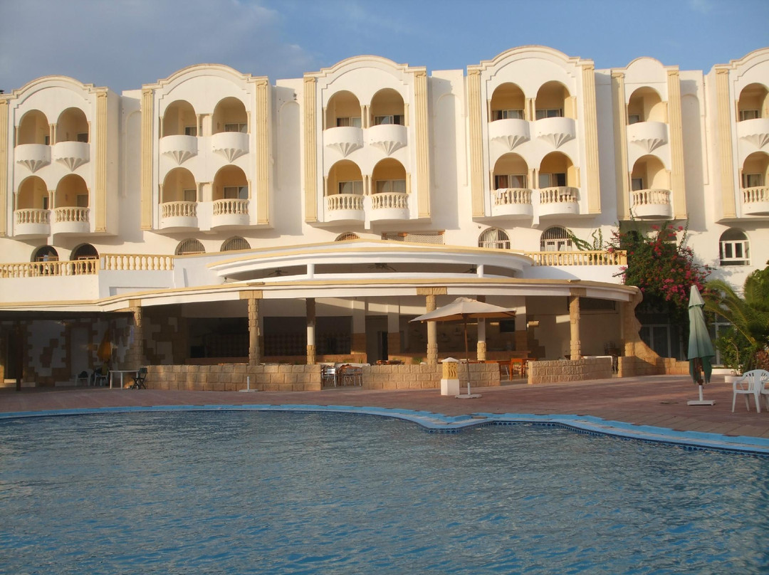 马杰斯提高尔夫酒店