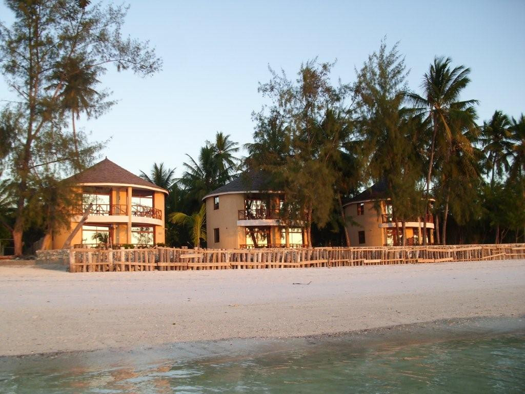 Utalii Beach Resort & Spa