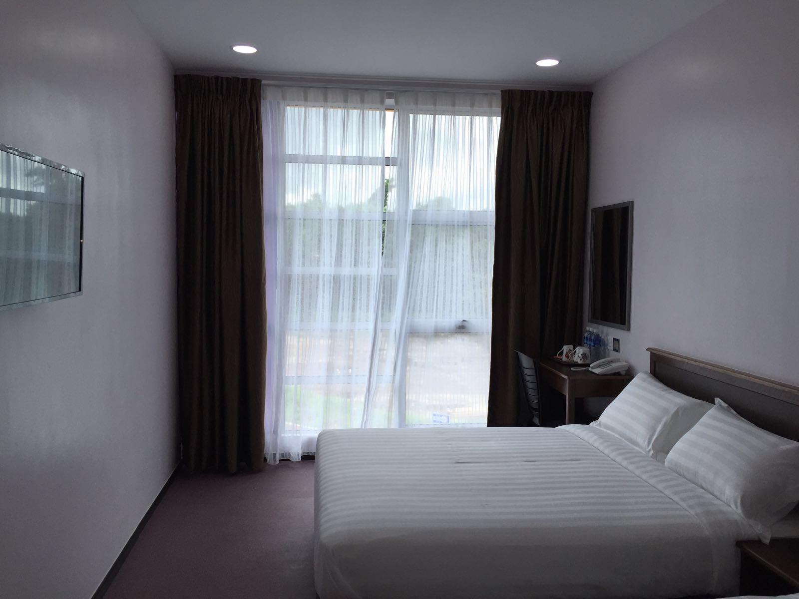 ID Hotel Yayasan-官方