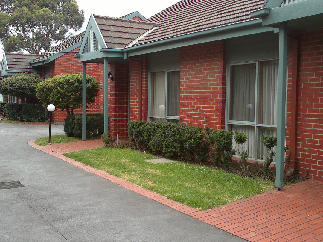 Lamplighter Apartments