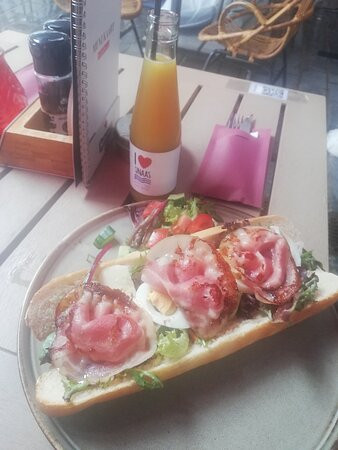 Cafe Nationaal-Goes必去景点