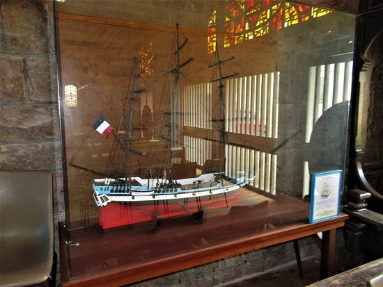 L’église de la Sainte Trinité-Trebeurden必去景点