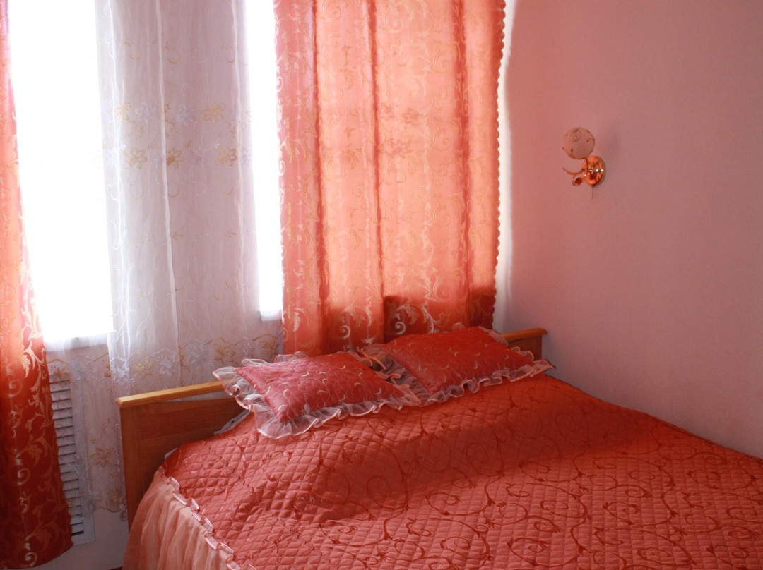 Guest House Parking