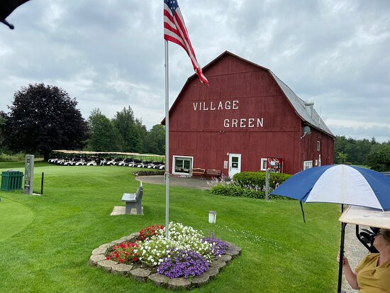 Village Green Golf Club景点图片