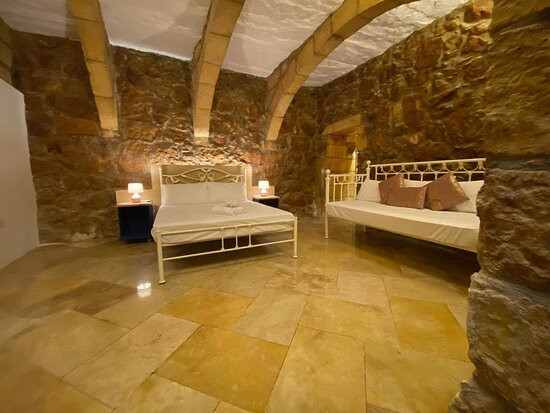 Butterfly Houses主图