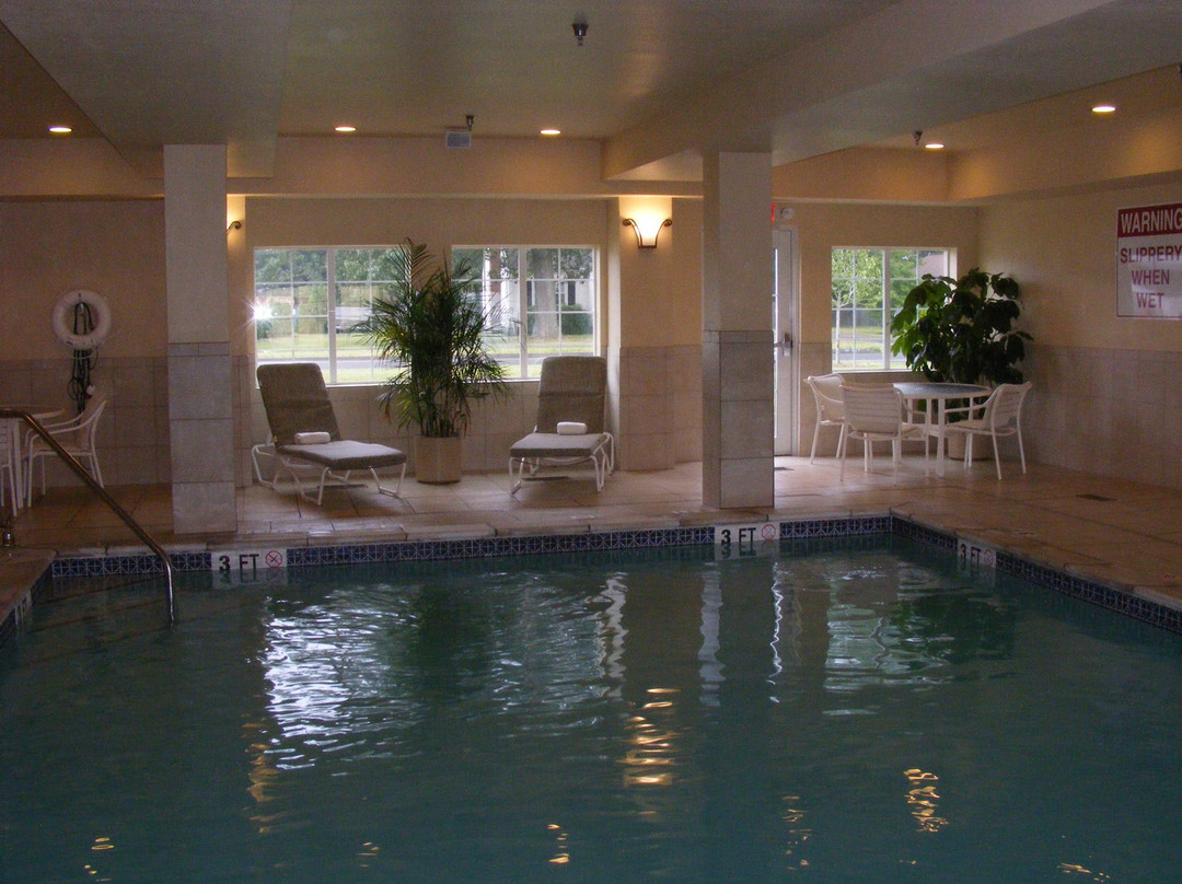 Candlewood Suites Windsor Locks Bradley Arpt by IHG主图