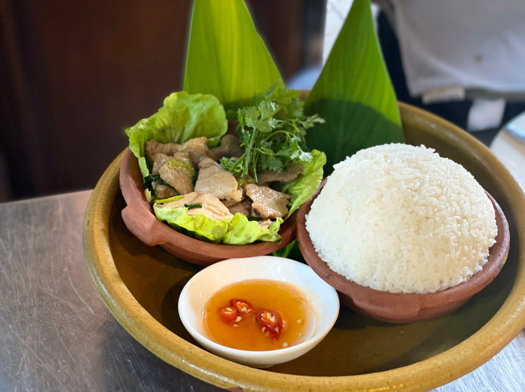 Tam Coc La Montagne Restaurant