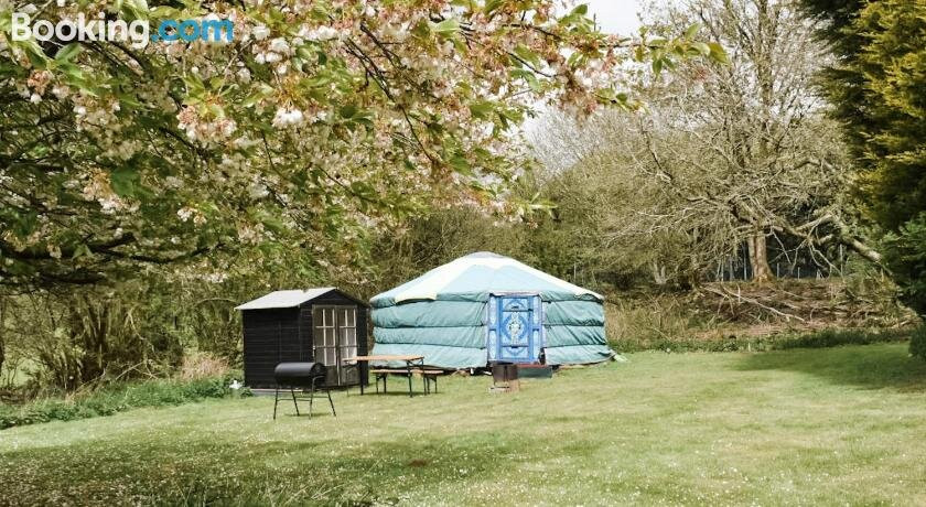 Alpaca Yurt Retreat