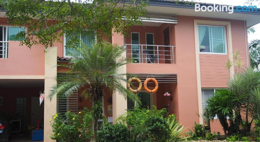 Baantai Homestay