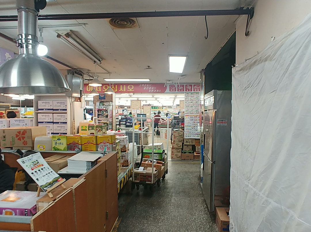Dandae Market-城南市必去景点