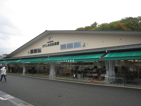 Tateshina Jiyu Noen, Haramura-原村必去景点