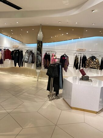 Harvey Nichols-Kuwait City必去景点