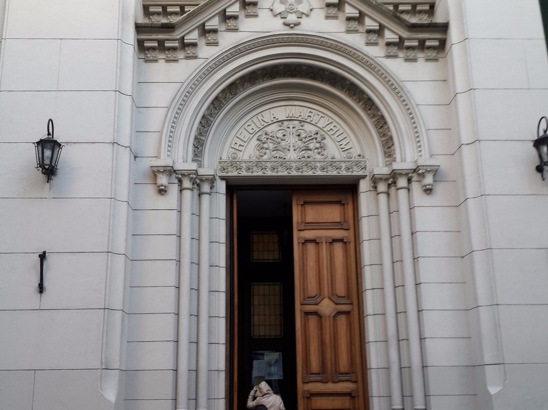 Iglesia Regina Martyrum景点图片