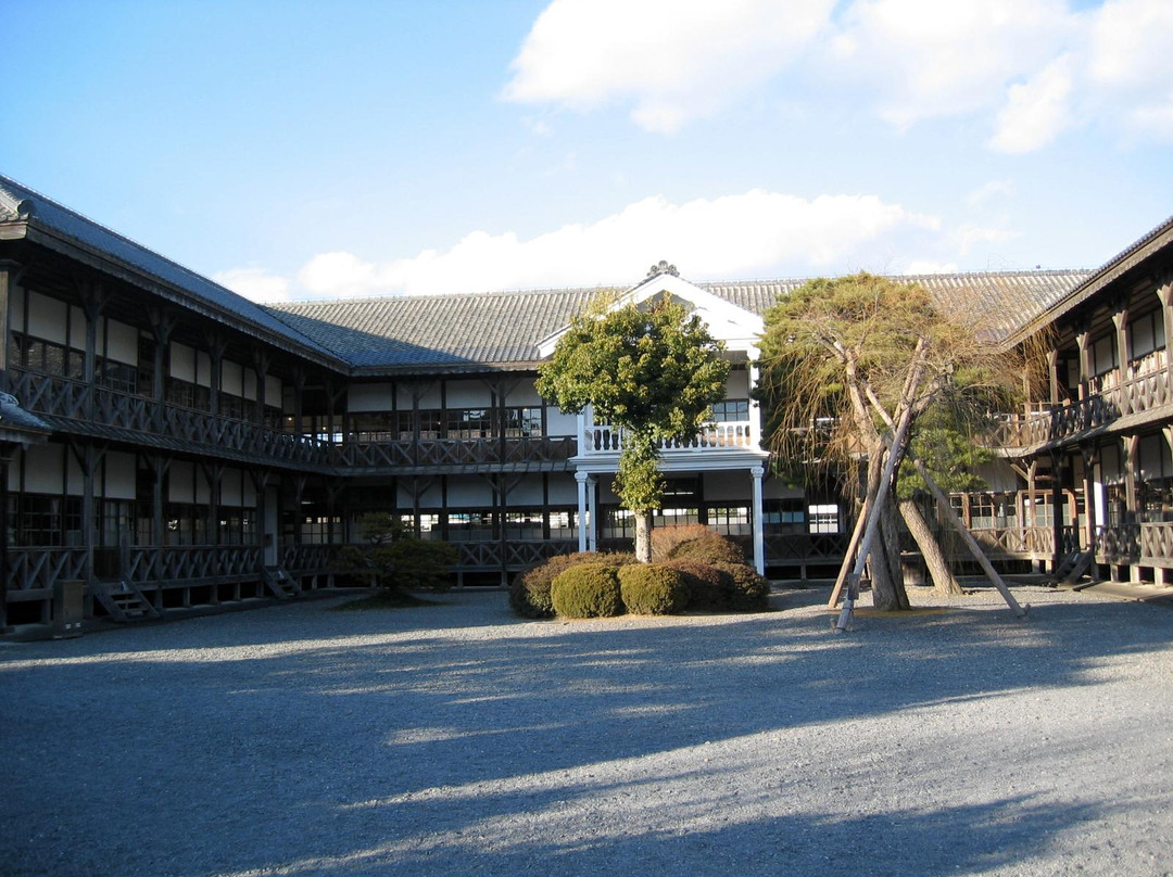 登米市旅游景点-Toyoma Education Museum (Old Toyoma Elementary School)
