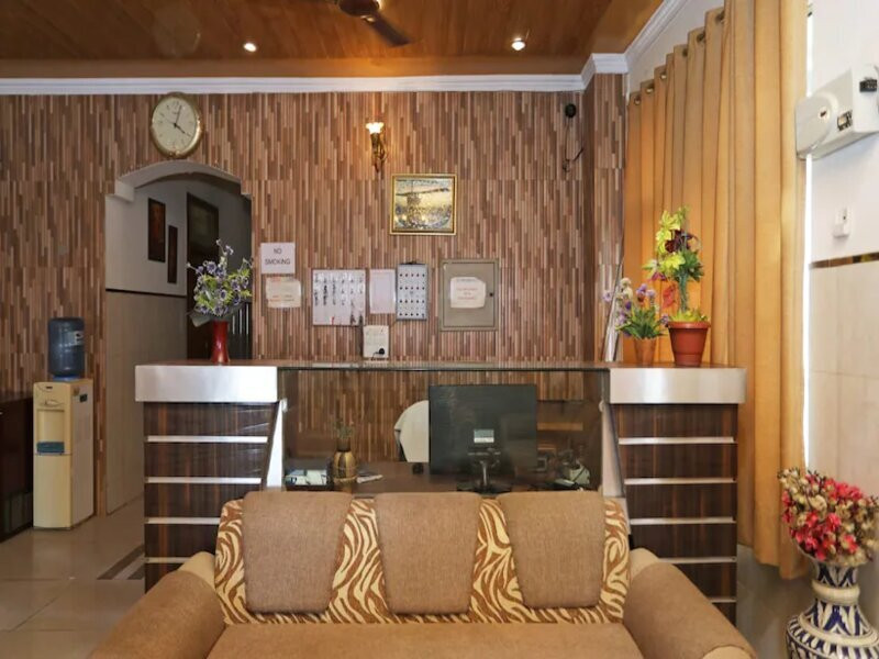 Crown Regency Hotel
