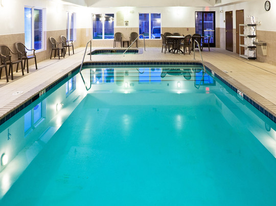 Holiday Inn Express & Suites Oklahoma City - Bethany By IHG主图