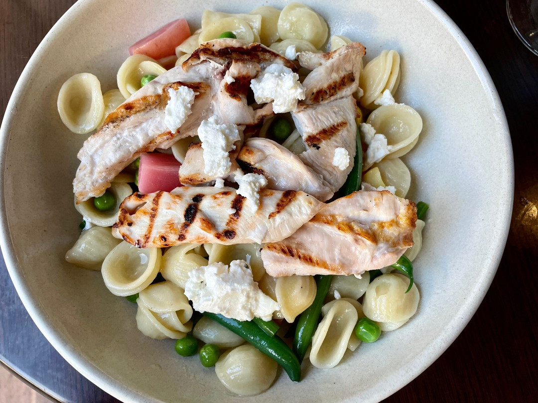 克莱伦敦酒店主图