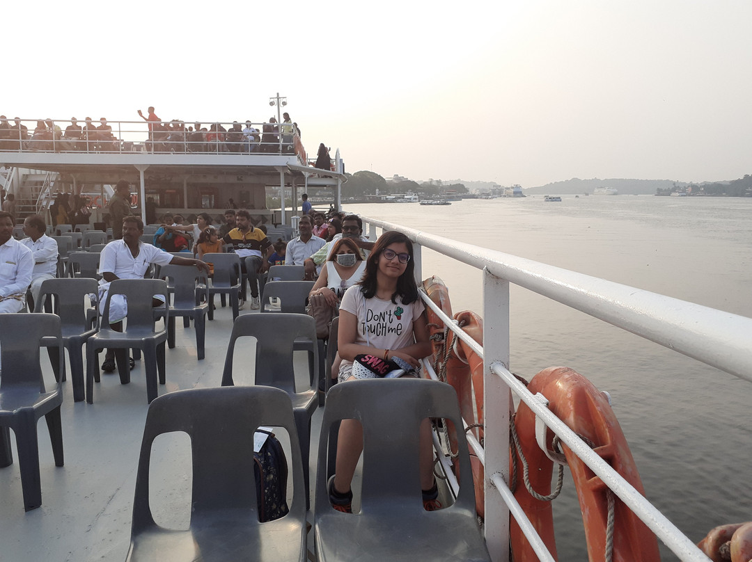 Mandovi River景点图片