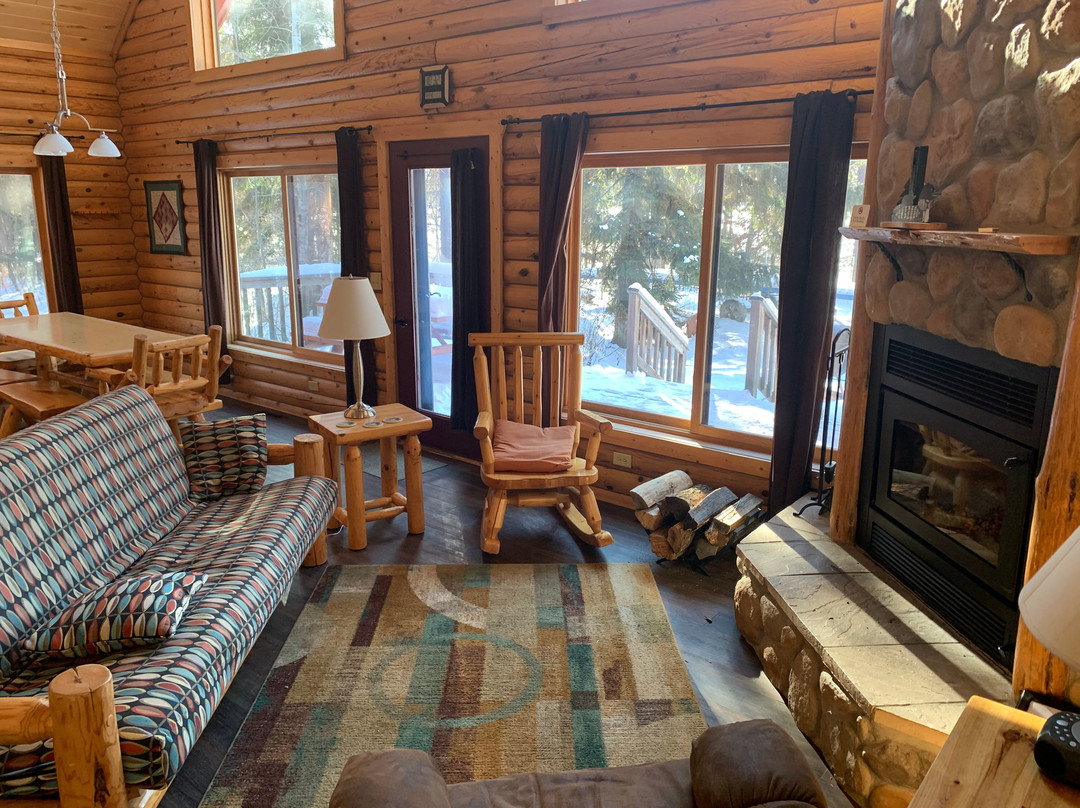 Eagle Nest Lodge主图