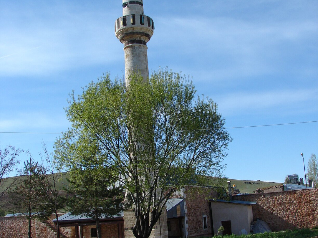 Tarihi Alacahan Osmanlı Camii-Kangal必去景点