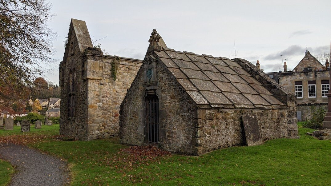Lasswade Old Kirk & Graveyard