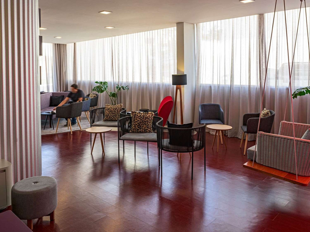 宜必思尚品弗朗卡酒店主图