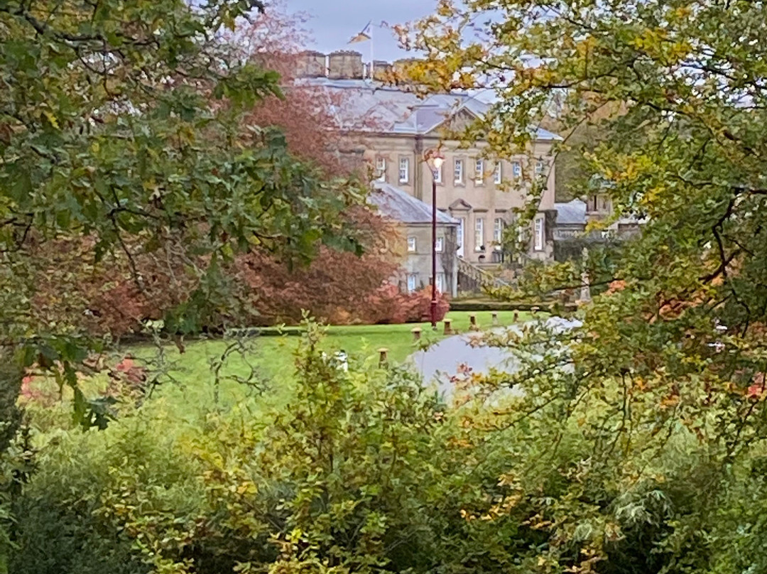 Dumfries House Lodge主图