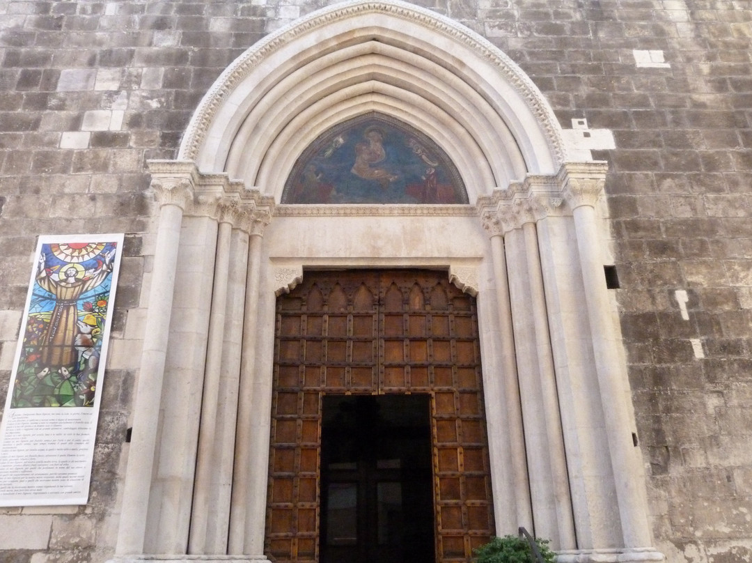 Chiesa di San Francesco della Scarpa-苏尔莫纳必去景点
