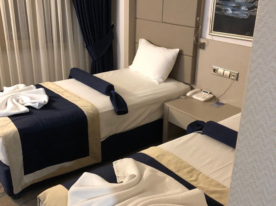 Marathon Hotel主图