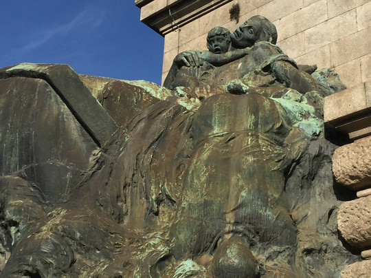 Rotunda da boavista-波尔图必去景点