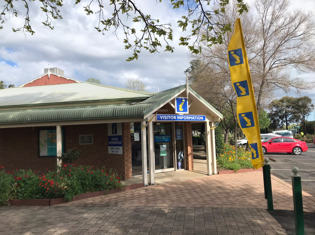 Cowra Visitor Information Centre景点图片