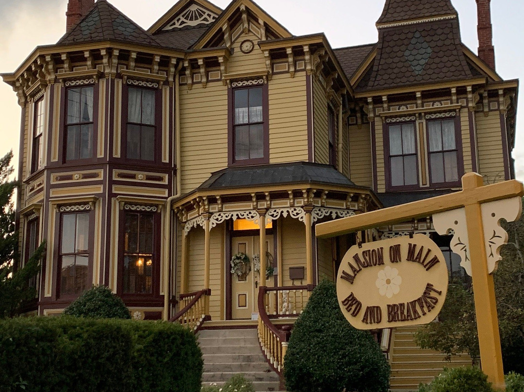 Mansion on Main Bed & Breakfast主图